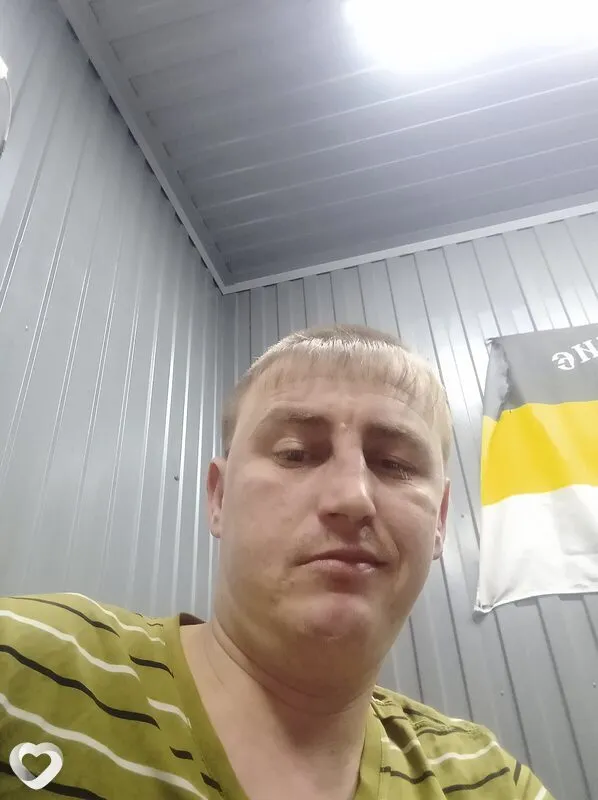 Виталий, 30, Барнауле — анкета №1297718