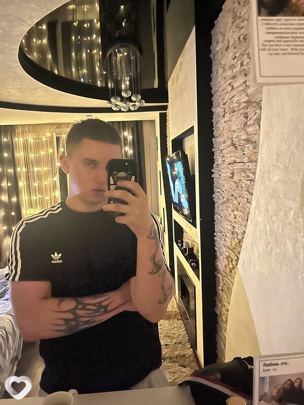 Стас, 22, Минске — анкета №1297625