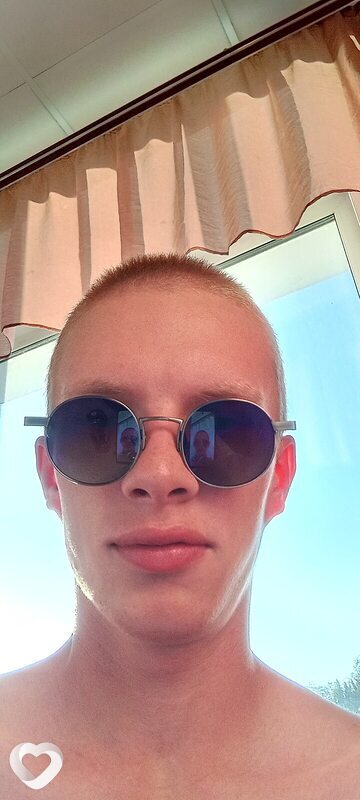 Дима, 23, Вольске — анкета №1298010