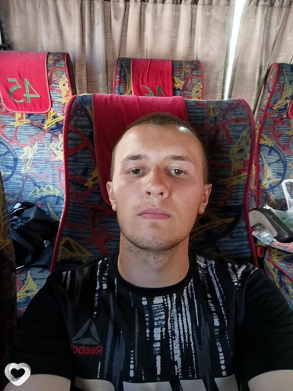 Эльдар, 22, Каспийске — анкета №1298582