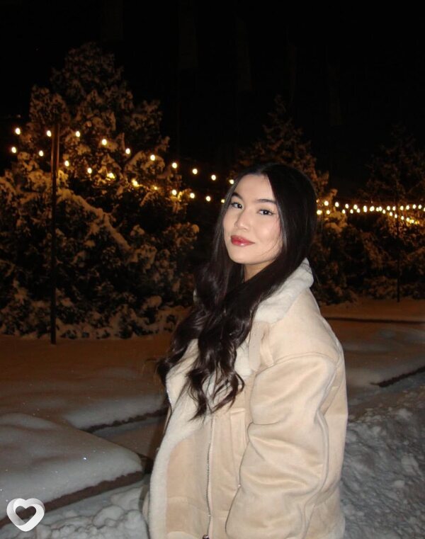 Rina, 20, Астане — анкета №1298470
