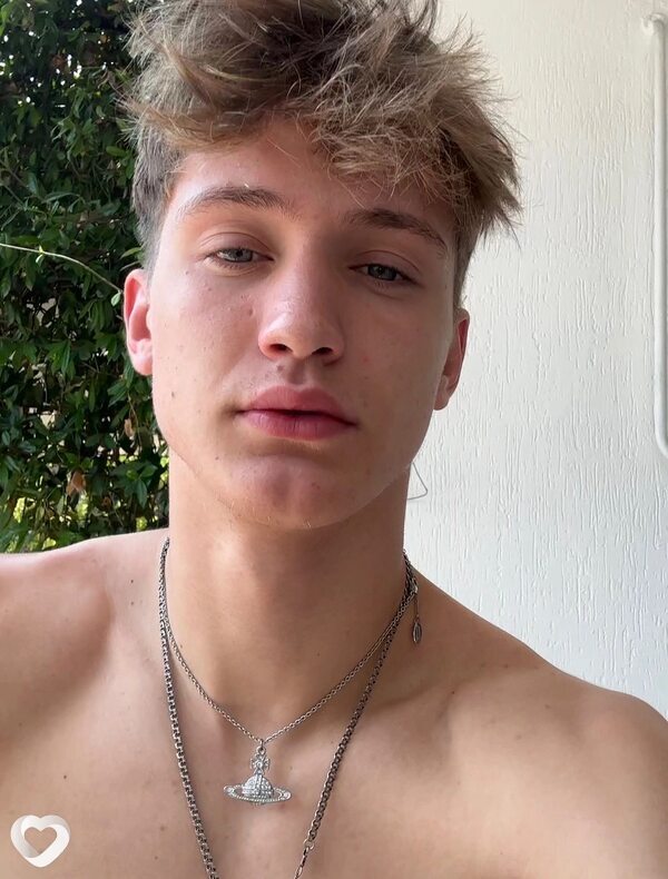 Марк, 21, Ростове-на-Дону — анкета №1298782
