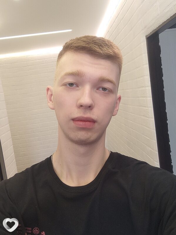 Антон, 23, Ижевске — анкета №1299049