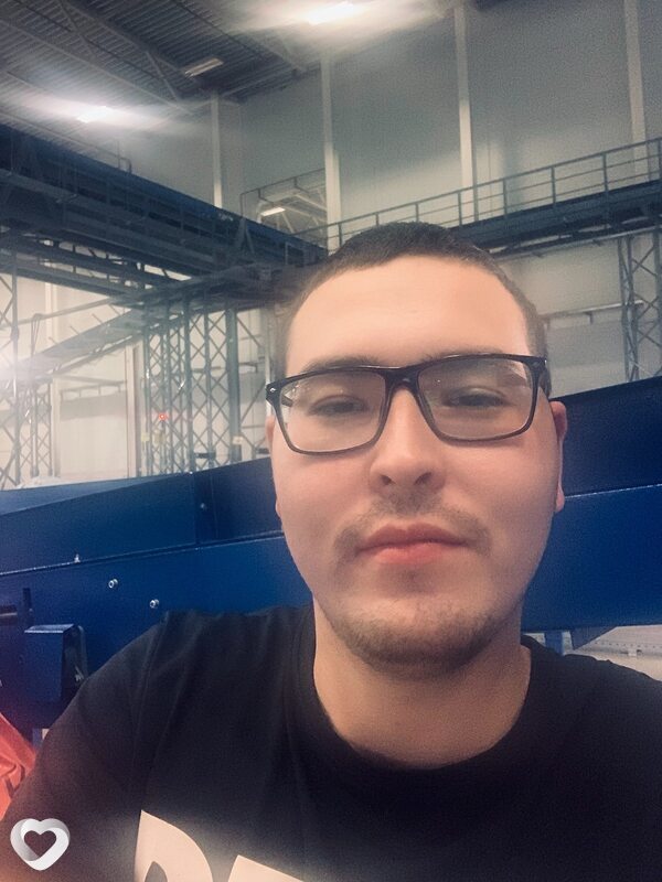 Олег, 29, Саратове — анкета №1299150