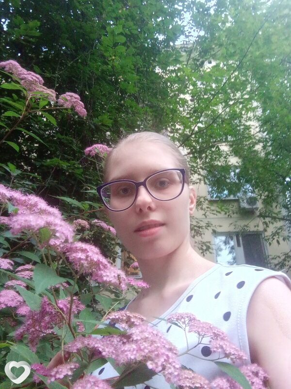 Анна, 21, Москве — анкета №1299636