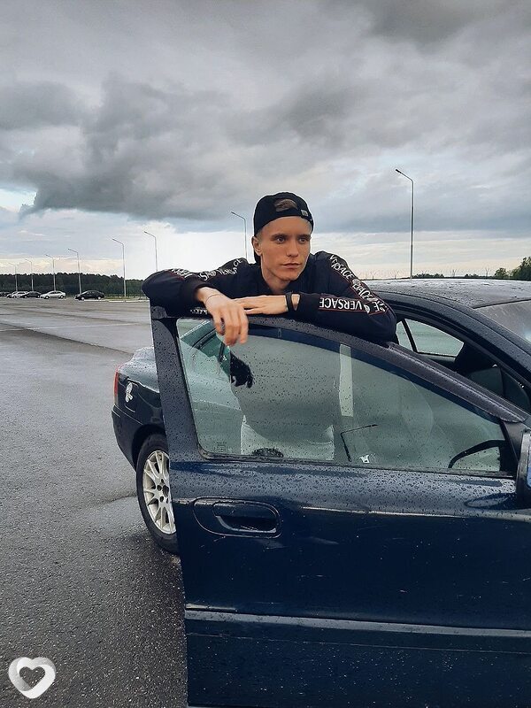 Anton, 24, Молодечно — анкета №1300021