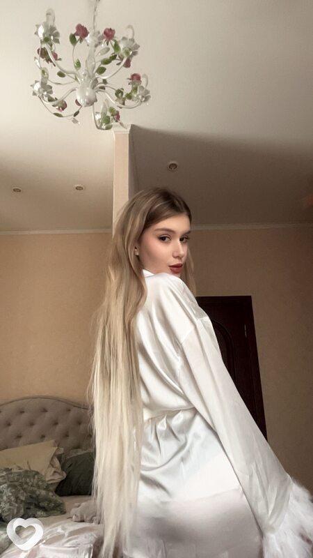 Даша, 20, Санкт-Петербурге — анкета №1300380