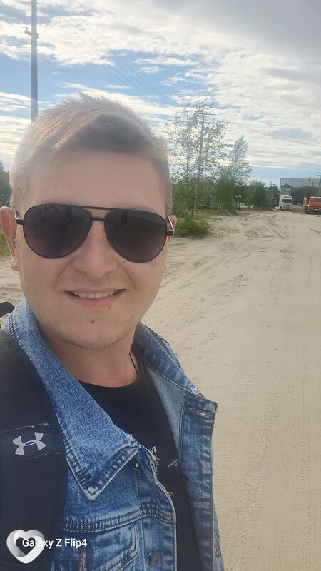 Александр, 22, Омске — анкета №1301647