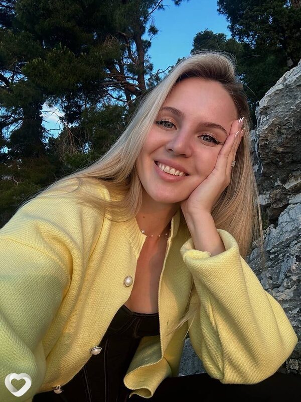 Дарья, 22, Саратове — анкета №1301776
