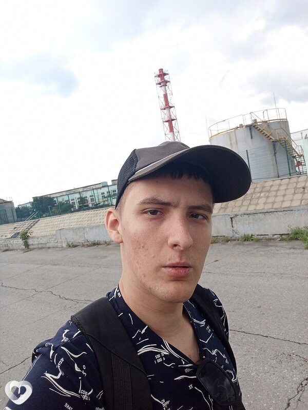 Семен, 21, Новосибирске — анкета №1302055