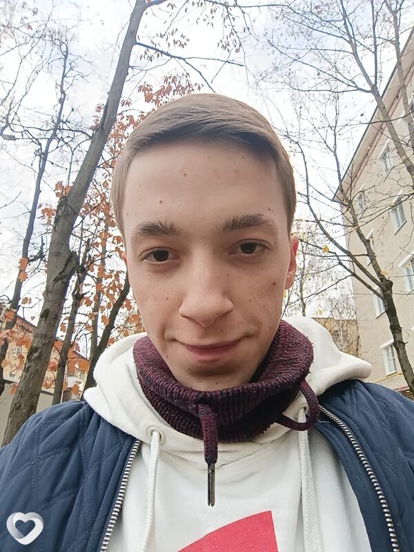 Павел, 23, Москве — анкета №1302010