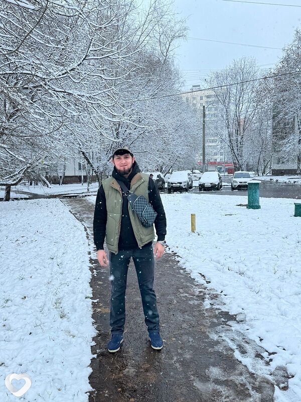 Амир, 31, Москве — анкета №1302082