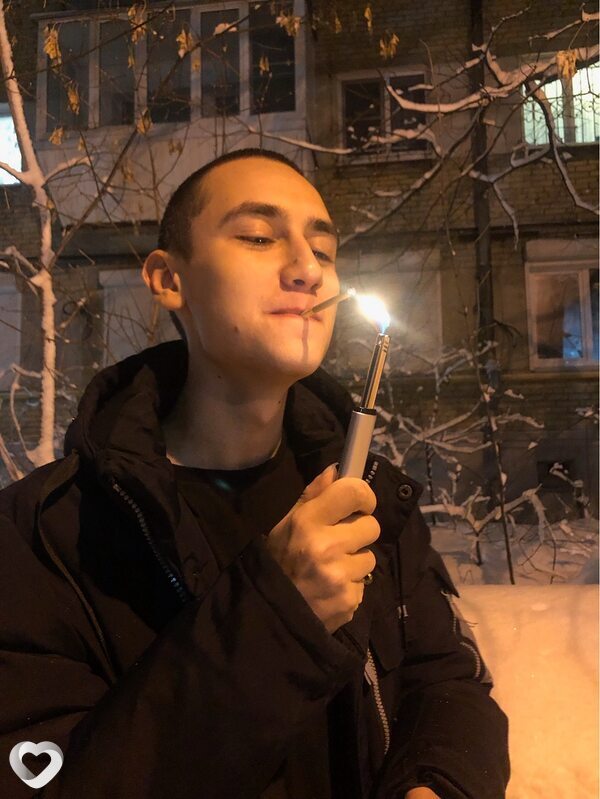 Илья, 22, Москве — анкета №1302472