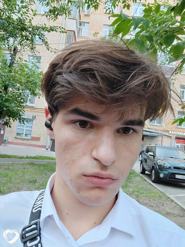 Вадим, 20, Москве — анкета №1302549
