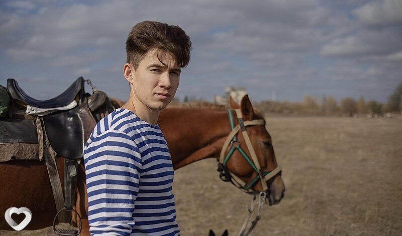 Максим, 21, Вологде — анкета №1302921