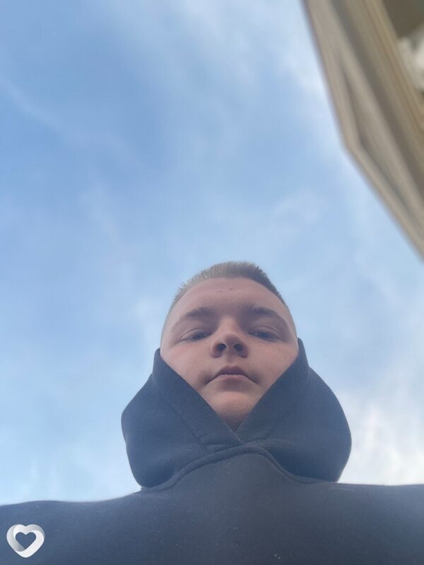 Иван, 22, Москве — анкета №1302698