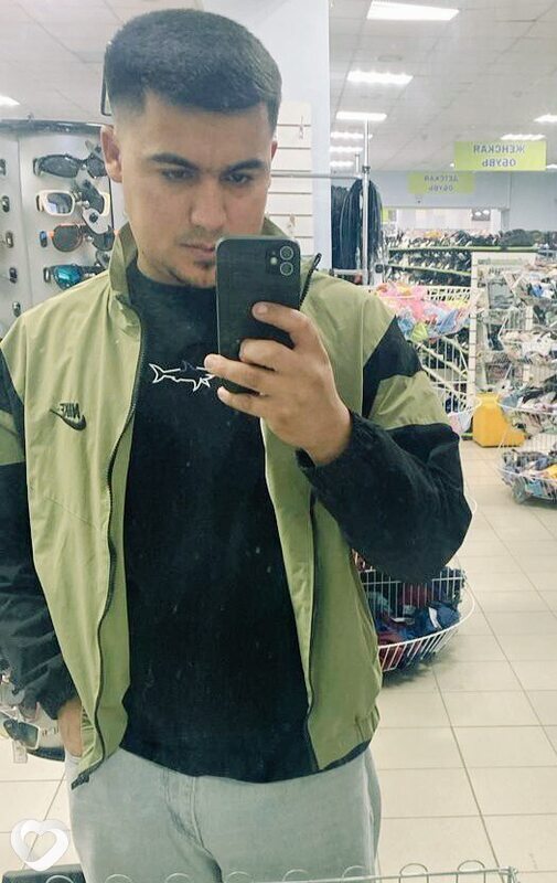 Vahid, 24, Тюмени — анкета №1302944