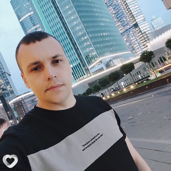 Артур, 29, Москве — анкета №1303069