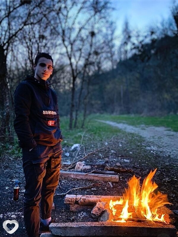 Олег, 25, Судаке — анкета №1303173