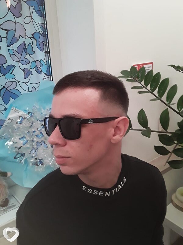 Виктор, 25, Набережных Челнах — анкета №1304704