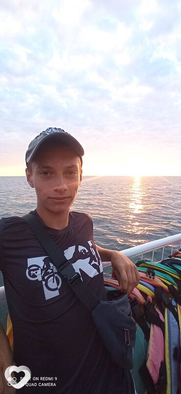 Александр, 20, Москве — анкета №1304706