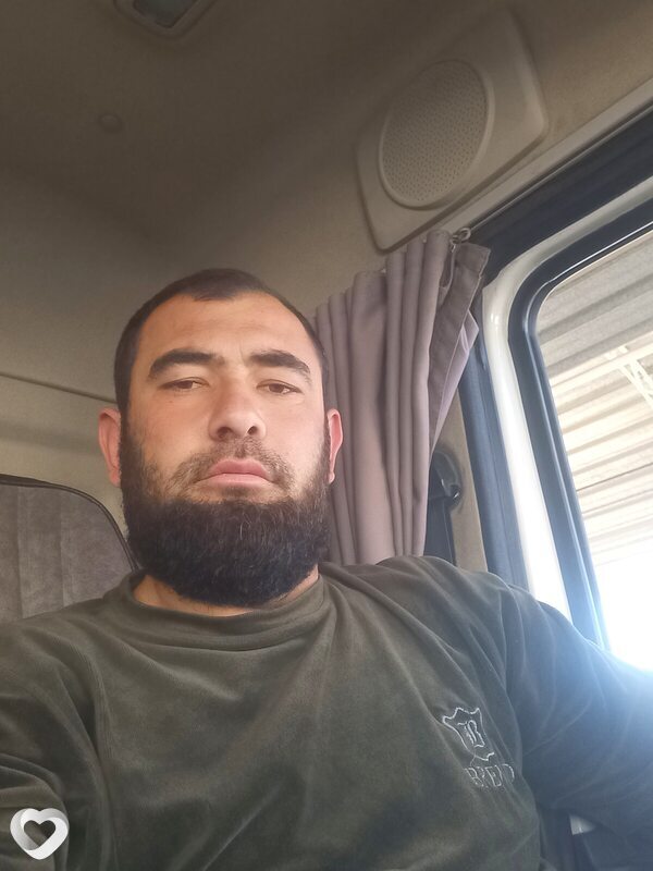 Shahzod, Гузар