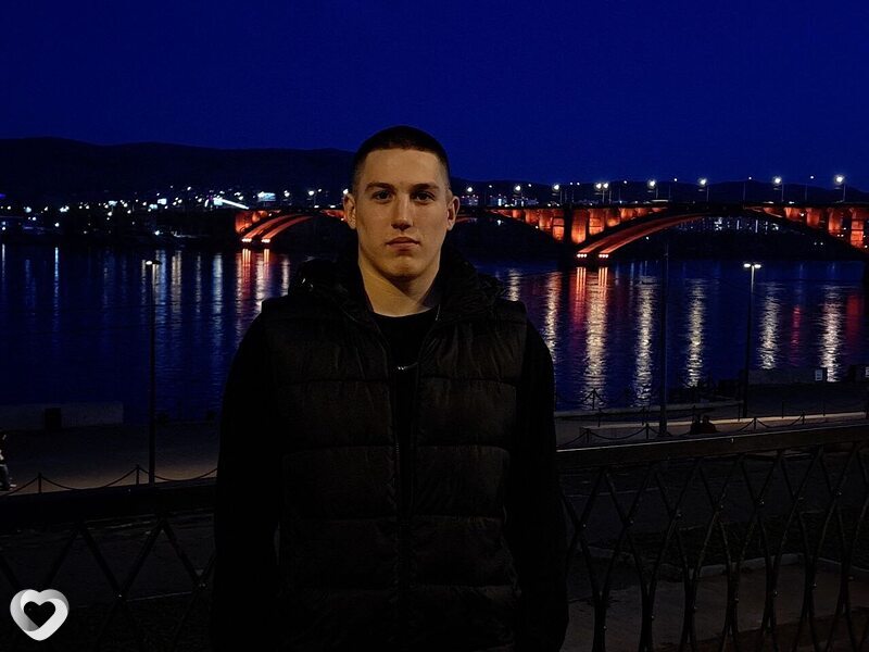 Никита, 20, Москве — анкета №1305082