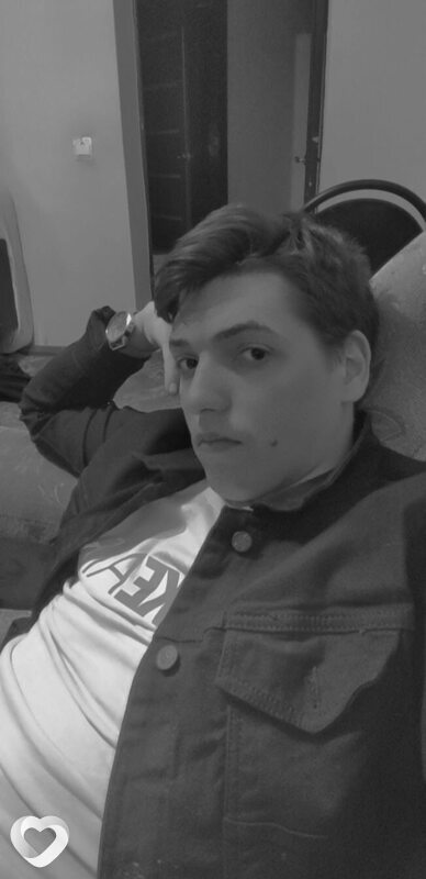 Анатолий, 28, Таганроге — анкета №1305181