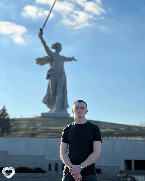 Артём, 24, Санкт-Петербурге — анкета №1305043