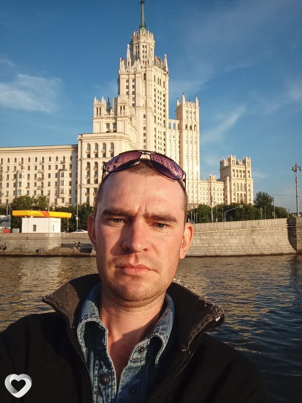 Александр, 33, Екатеринбурге — анкета №1305235