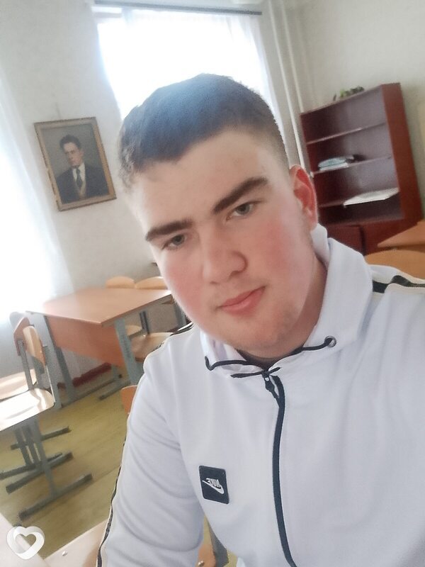 Влад, 20, Волгограде — анкета №1305374