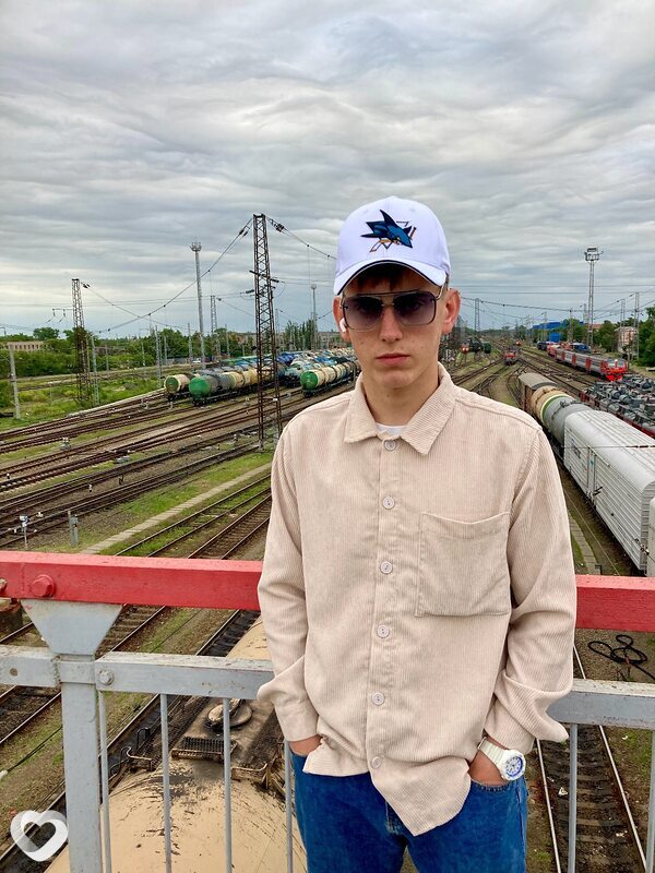 Артем, 23, Краснодаре — анкета №1305539