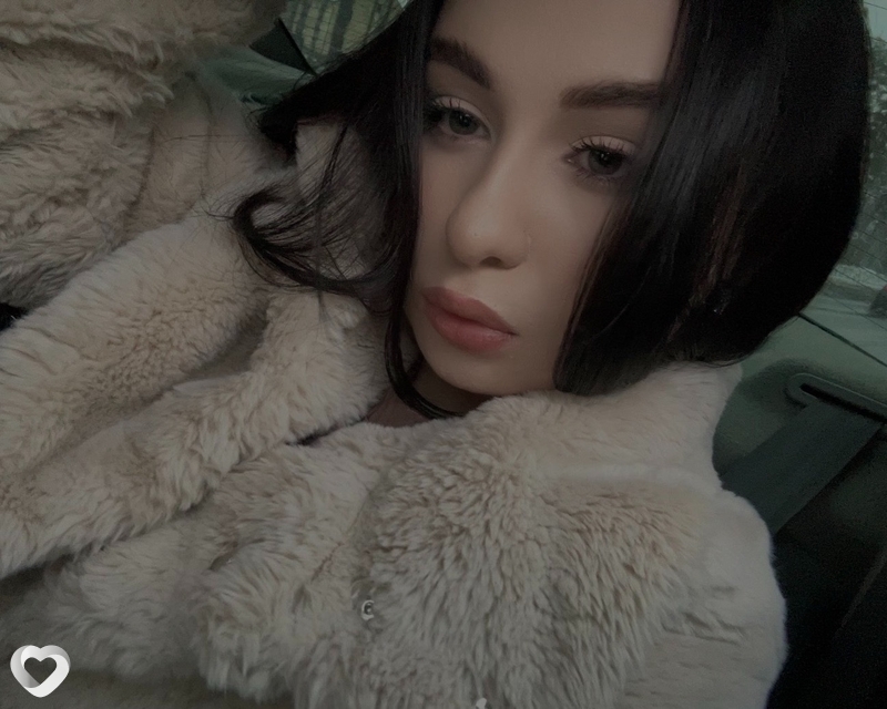 Полина, 20, Екатеринбурге — анкета №1305806
