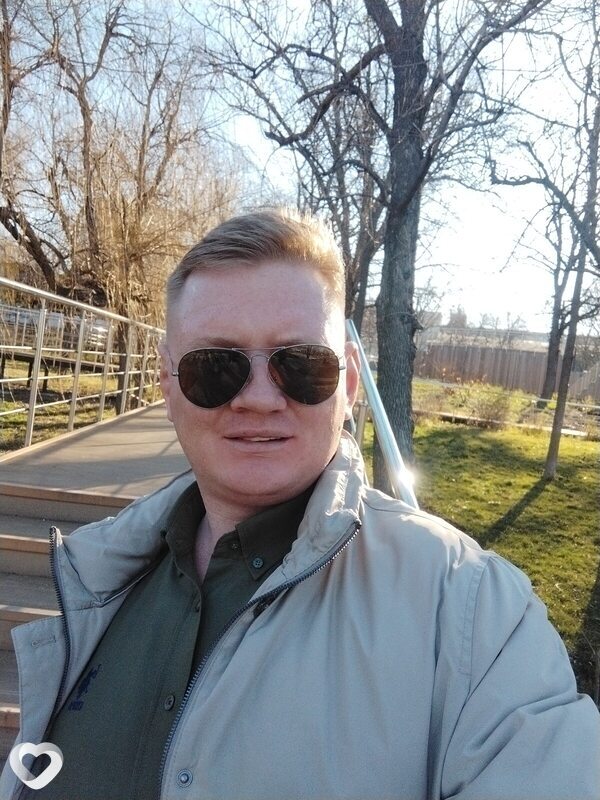 Виталий, 33, Новороссийске — анкета №1305939