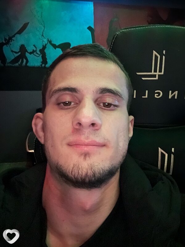 Гаджиев, 24, Махачкале — анкета №1306331