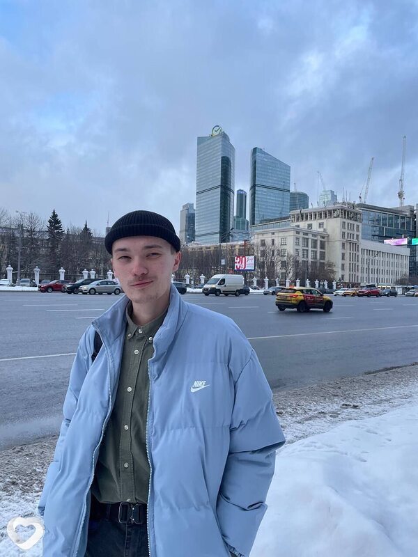 Святослав, 24, Москве — анкета №1306201