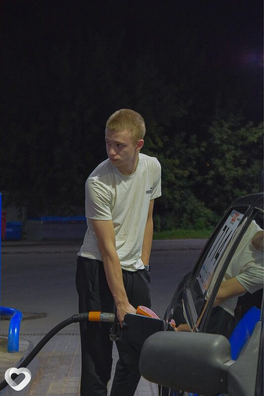 Игорь, 22, Москве — анкета №1306400