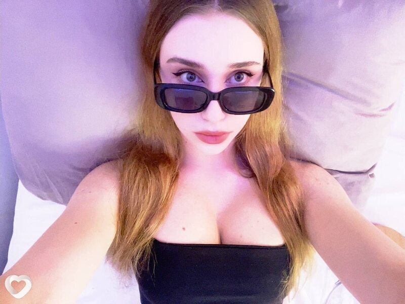 Юля, 20, Москве — анкета №1306360