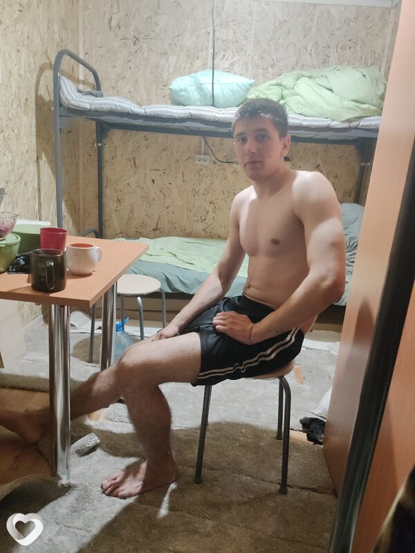 Александр, 26, Новосибирске — анкета №1310500