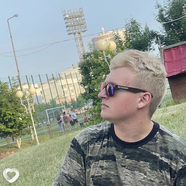 Кирилл, 21, Белгороде — анкета №1310559