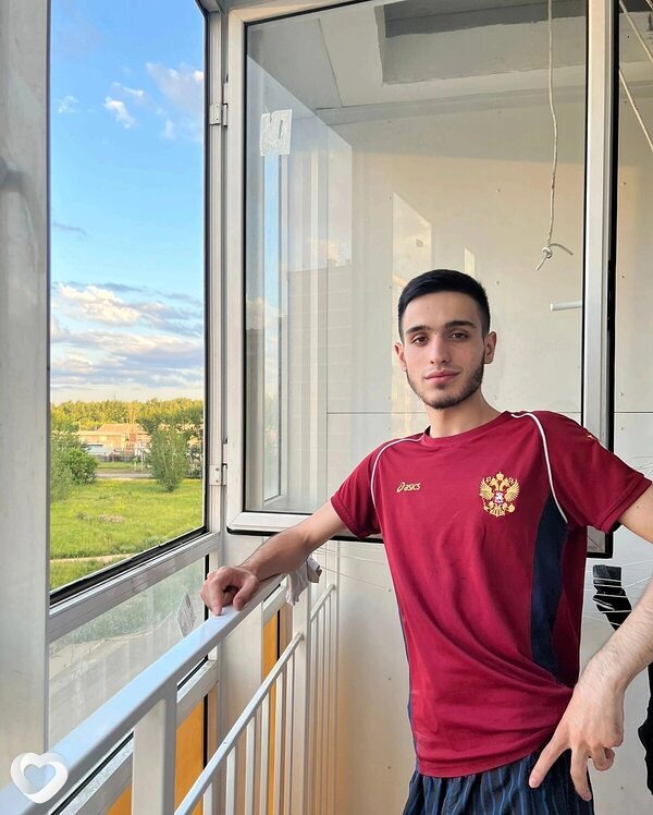 Алиев, 26, Красноярске — анкета №1311847