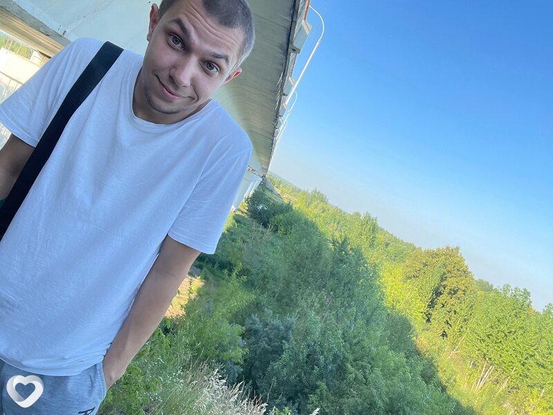 Максим, 23, Бобруйске — анкета №1311826
