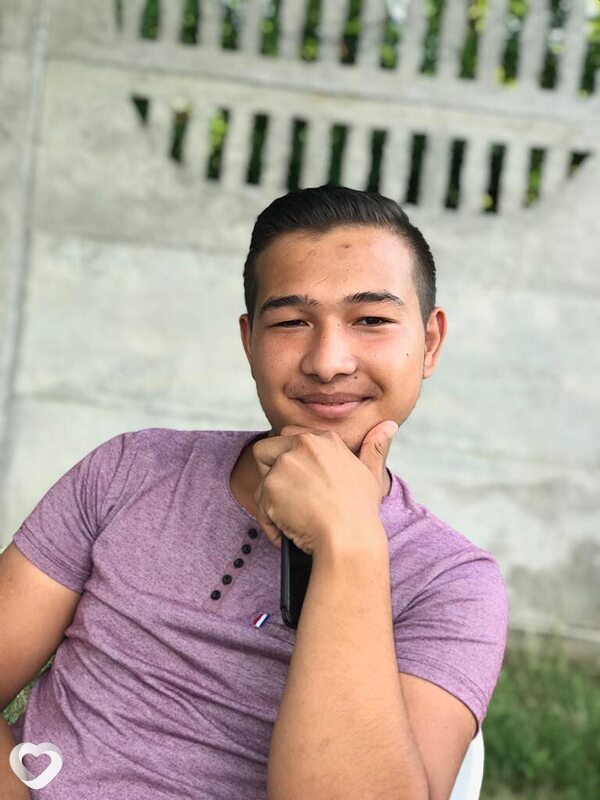 Madalin, 23, București — анкета №1312747