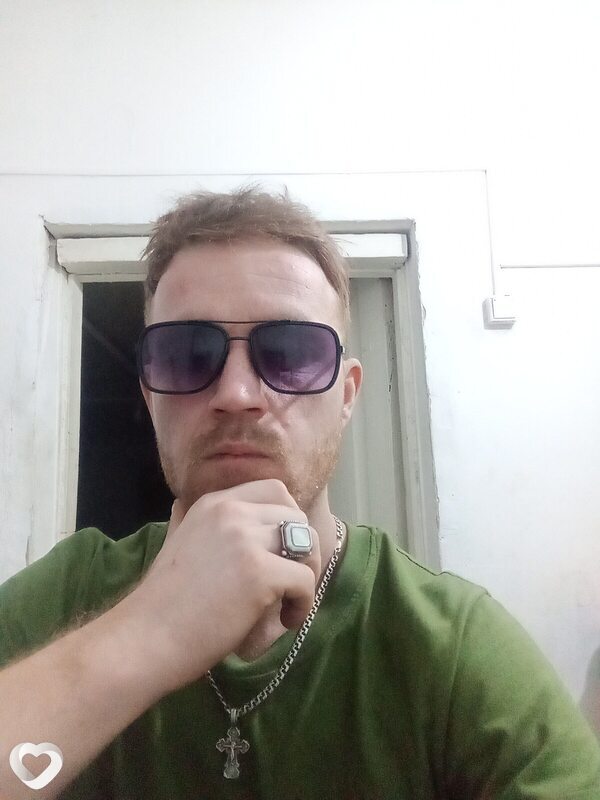 Артем, 32, Павлодаре — анкета №1312997