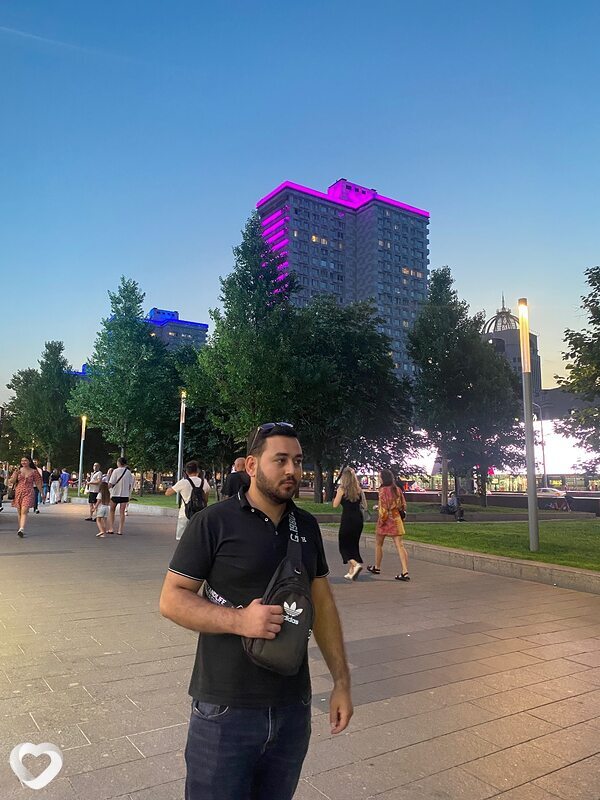 Умид, 26, Москве — анкета №1313690
