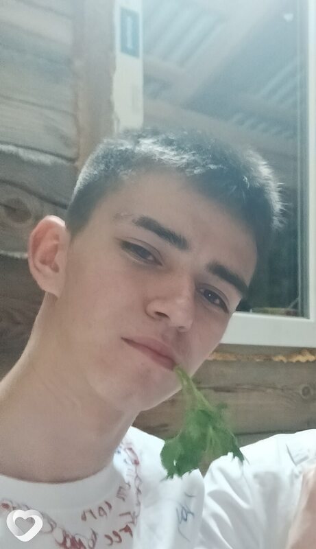Дмитрий, 20, Москве — анкета №1313901