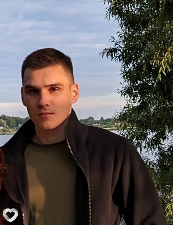 Кирилл, 22, Жодине — анкета №1314645