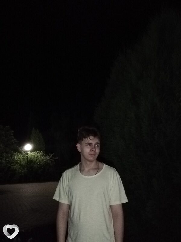Александр, 20, Москве — анкета №1314765
