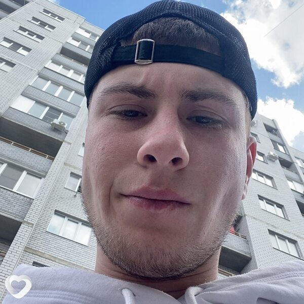 Александр, 24, Тюмени — анкета №1315182