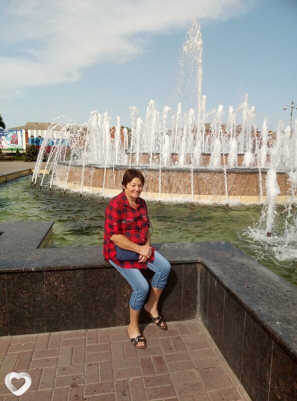 Света, 60, Кропоткине — анкета №1316050